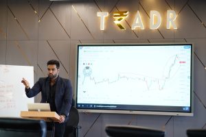 Abhishek Mahankal-TRADR AI